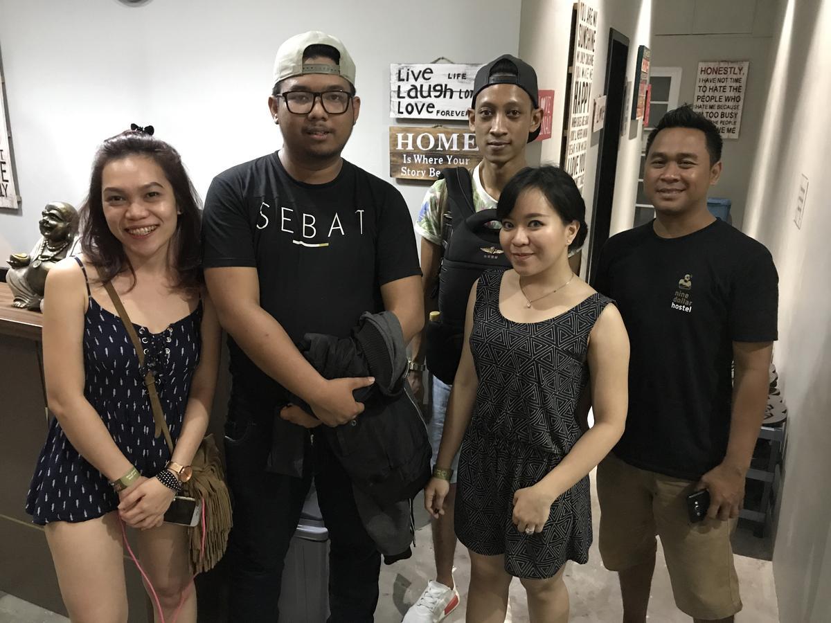 Nine Dollar Hostel Legian (Bali) Exterior photo