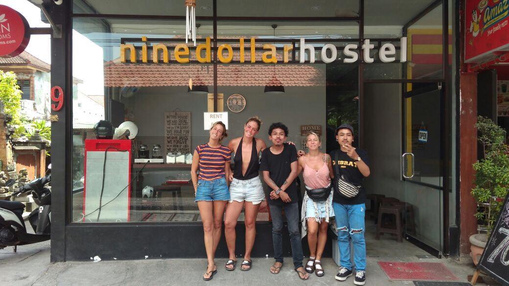 Nine Dollar Hostel Legian (Bali) Exterior photo